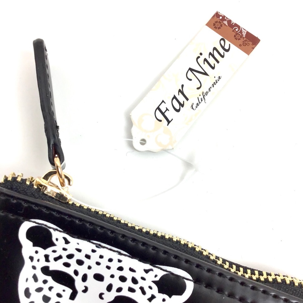 FAR NINE | Tablet Pouch Leopard Vegan iPad 12” Sleeve - Picture 5 of 8